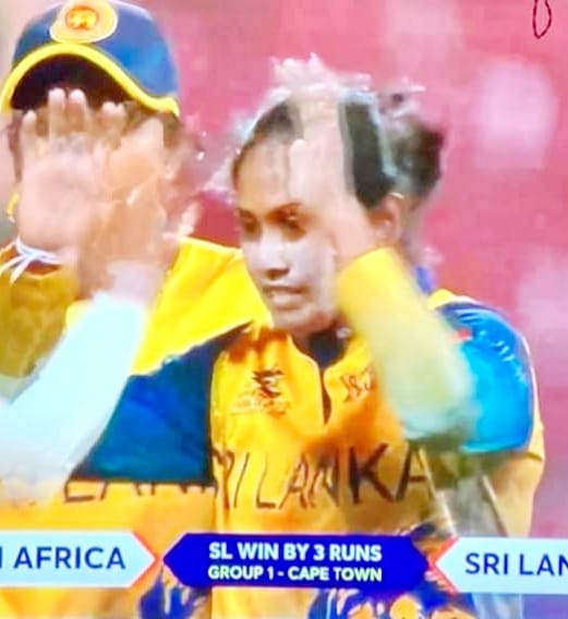 Chamari Athapaththu leads Lanka to stunning upset in World Cup opener over hosts South Africa. - elanka
