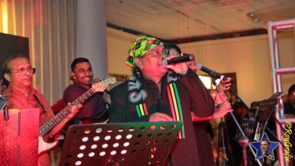 Honoring the LEGEND – Desmond de Silva - by Mariazelle Goonetilleke | elanka