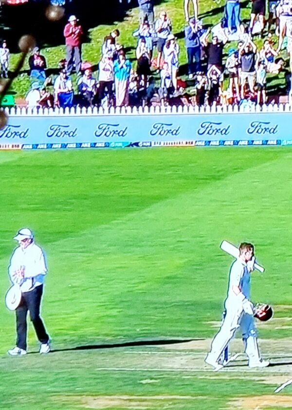 New Zealand batters bludgeon Sri Lanka attack then strike crucial blows