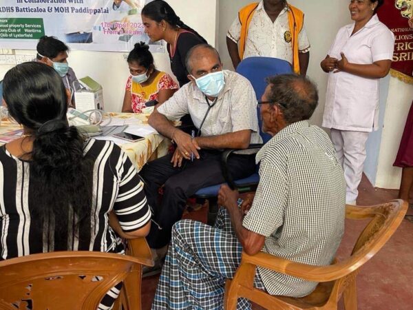 Medical Project conducted in Batticaloa  Sri Lanka (sent by Siva Sivagnanam)