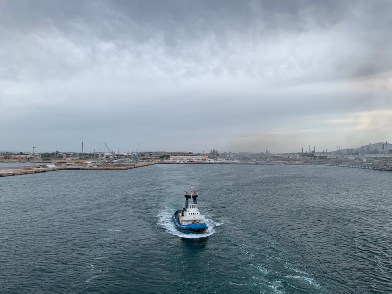 Mystery surrounds ship carrying 248 SL migrants likely bound for NZ that ’disappeared’