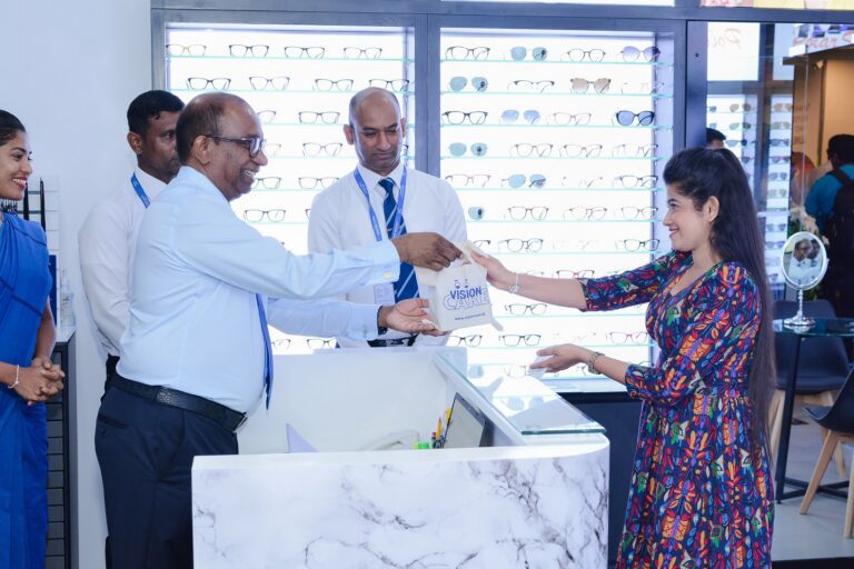 Vision Care widens network with new branch in Nawaloka Medicare Negombo