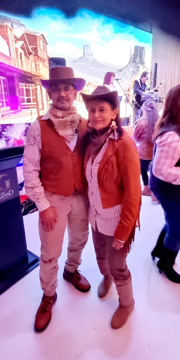 The Eighty Club Country and Western night - by Trevine Rodrigo - elanka