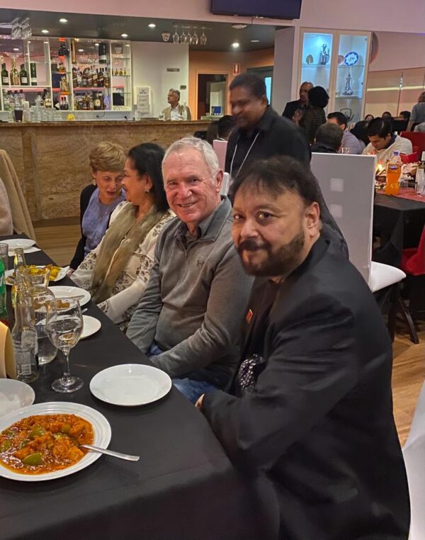 Alan Border an Australian legendary cricketer & Patron of the 'Alan Border Medal' with & Sri Lankan icon Alston Koch (1)