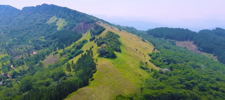 Hanthana Mountain: A Natural Marvel of Sri Lanka-By Kalani – eLanka