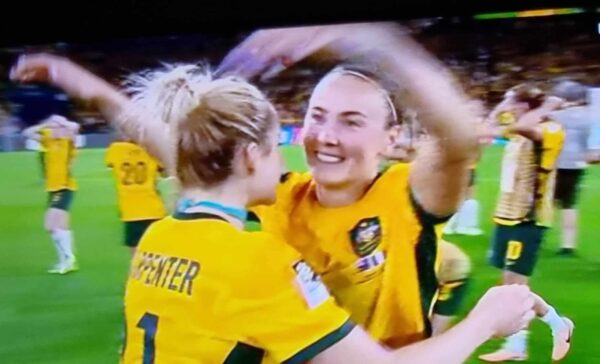 Ruthless England break Matildas hearts - BY TREVINE RODRIGO IN MELBOURNE  (eLanka Sports Editor) - eLanka