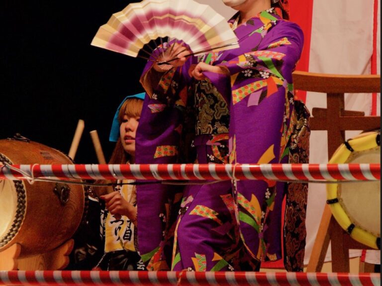 “Sinhabahu” in Adelaide for Roshan Mahanama Trust-by Michael Roberts