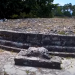 Stupas of Delft Island - eLanka