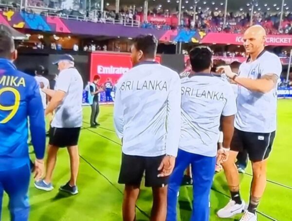 Return of Angelo Matthews, the man with the Midas touch transforms Sri Lanka's fortunes. England perish under new look Sri Lanka. - BY TREVINE RODRIGO IN MELBOURNE(eLanka Sports editor). - eLanka