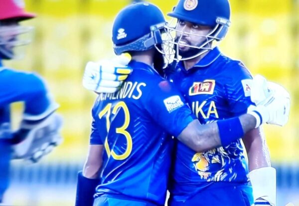 Sri Lanka stutter in warm up games but may still provide some fireworks.  - BY TREVINE RODRIGO IN MELBOURNE.  (eLanka Sports editor) - eLanka