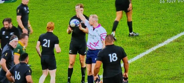 Undermanned All Blacks undone by ferocious Springboks. One point nail biter makes South Africa the only four time World Cup winner. - BY TREVINE RODRIGO IN MELBOURNE. (eLanka Sports editor)