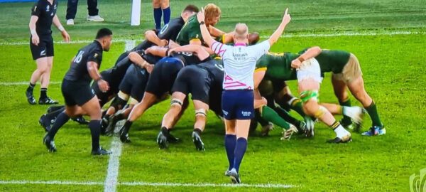 Undermanned All Blacks undone by ferocious Springboks. One point nail biter makes South Africa the only four time World Cup winner. - BY TREVINE RODRIGO IN MELBOURNE. (eLanka Sports editor)