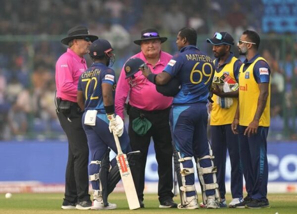 ANGELO MATHEWS TIMED OUT! – By Upali Obeyesekere