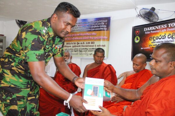 Create a FB photo album and put all these photos in elanka FB. Then chose about 6-7 photo and put then after the article on eLanka and at the end say 9For more photos, please visit eLanka Facebook page – click here (URL) )