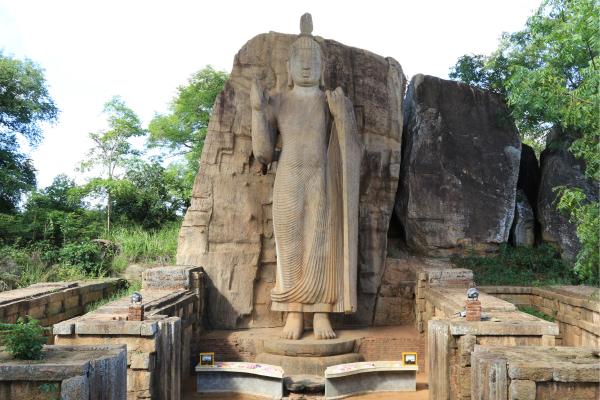 Exploring Aukana: Sri Lanka’s Timeless Treasure – By Bhanuka – eLanka