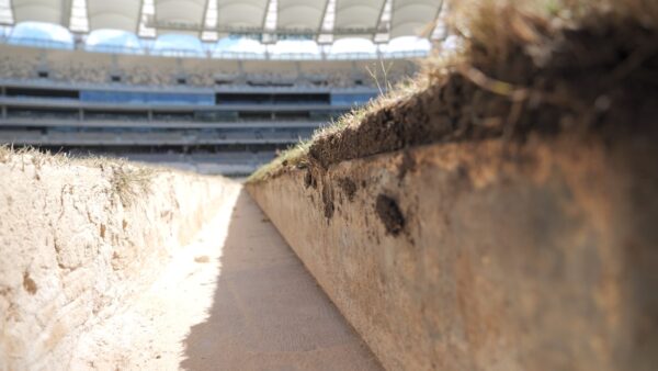 Drop-in pitches installed at Perth Stadium ahead of the upcoming NRMA Insurance West Test between Australia and Pakistan - eLanka