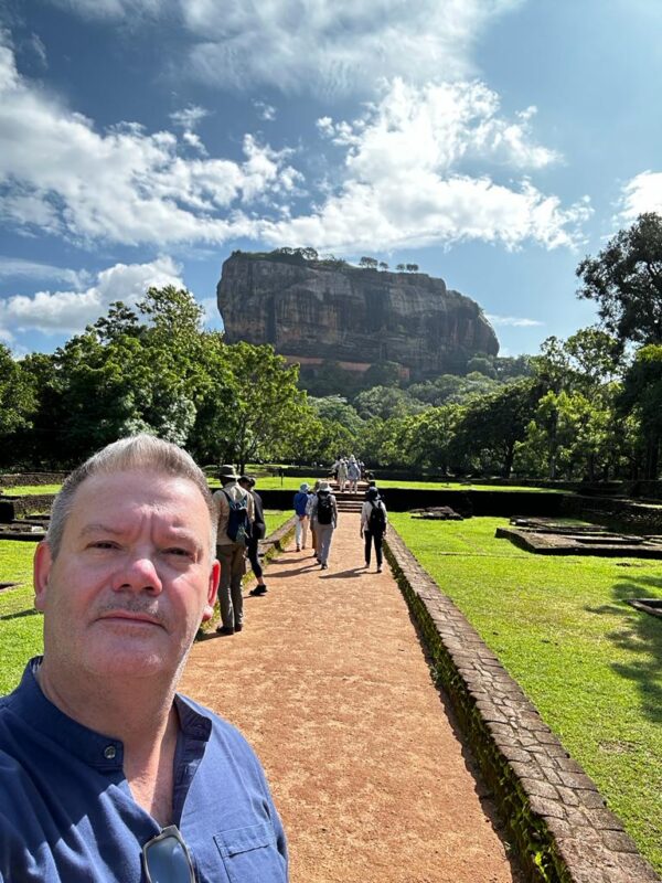 Celebrity Chef Gary Mehigan Explores Sri Lanka’s Cuisine, Culture and Scenery through Cinnamon Hotels & Resorts! - eLanka