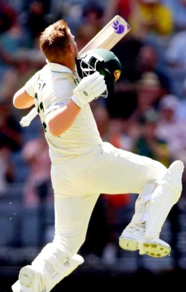 David Warner smashes brilliant century in build-up to his Swansong. - BY TREVINE RODRIGO IN MELBOURNE. (eLanka Sports editor) (1)