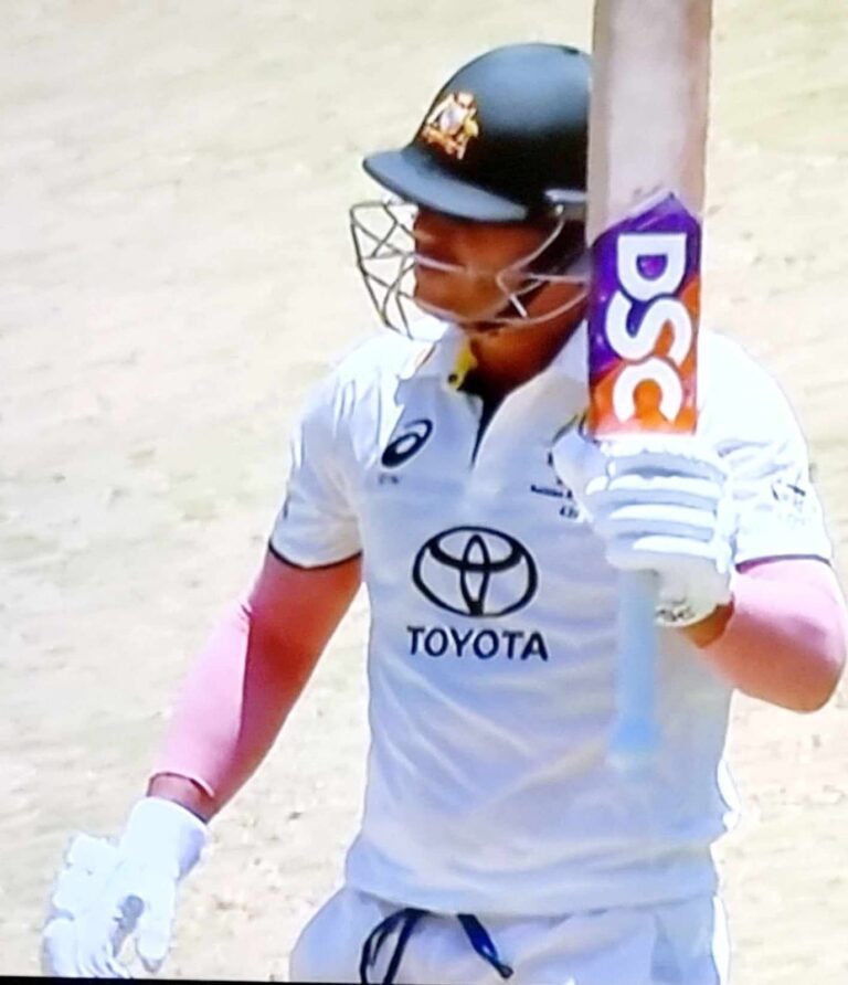 David Warner smashes brilliant century in build-up to his Swansong. – BY TREVINE RODRIGO IN MELBOURNE.   (eLanka Sports editor)