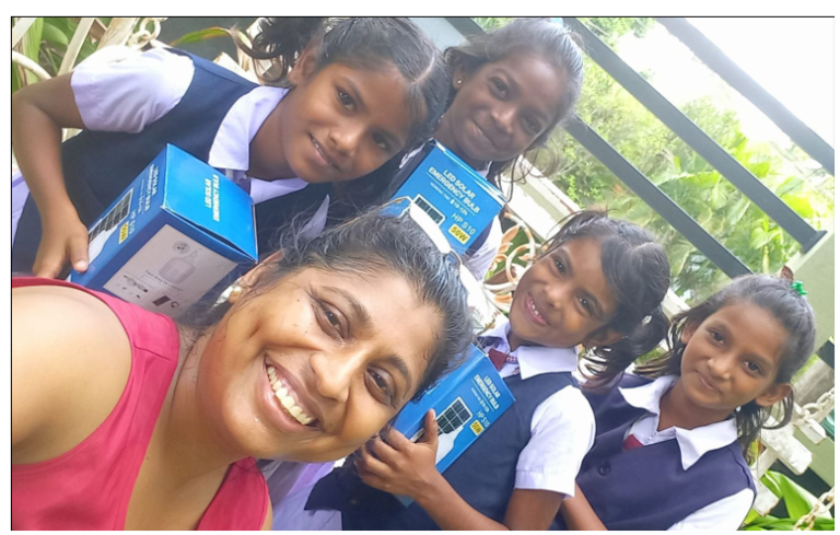 පිරුණු කුසක්- පිරුණු හිසක්. – By Kiloshini Hendawitharana