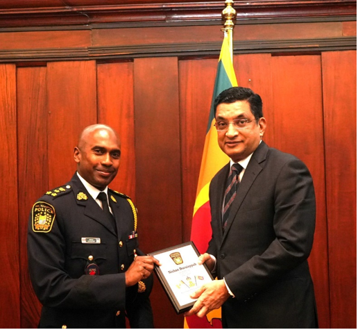 Peel Region Police Chief Nishan Duraiappah undertakes sentimental journey to Sri Lanka in search of his roots – By Upali Obeyesekere