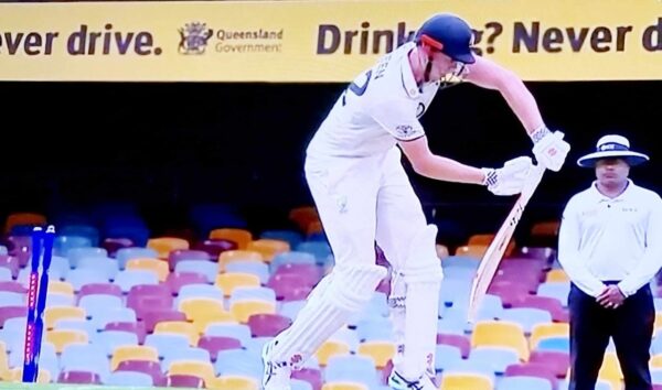 Shamar Joseph the new whizzkid in world cricket - Heroic return despite injury has unearthed a superstar who single handedly destroyed Australia - BY TREVINE RODRIGO IN MELBOURNE (eLanka Sports editor)