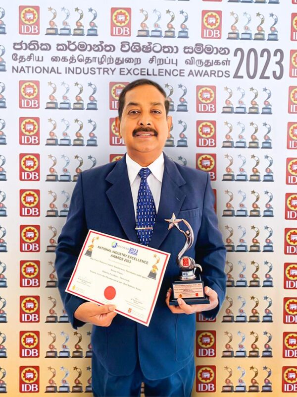 WATER CUSHION MANUFACTURER AWARD WINNING CHANDANA MUHANDIRAM PROPRIETOR OF BLUE WATER MATTRESS – by Sunil Thenabadu