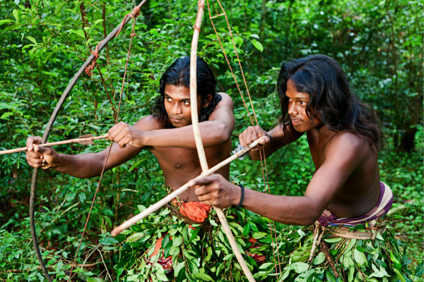 Maamakachak Kondamai - By Randika Jayakody & Jerome Perera