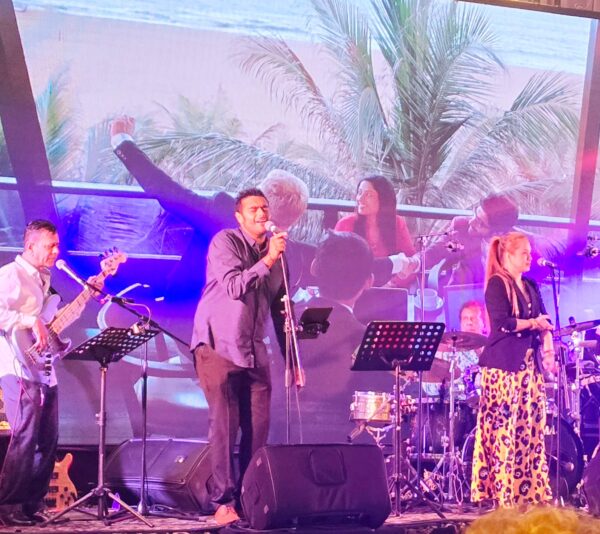 Mirage returned to Australia and reminded their fans that they are not a spent force. Actually far from it – by Trevine Rodrigo (eLanka – Melbourne) - eLanka