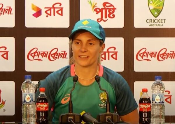 Sophie Molineux makes dream return as Australia seal ODI series