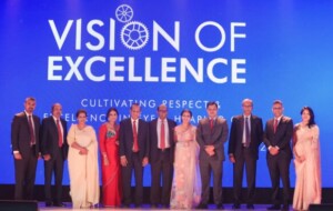 Vision Care Celebrates 32nd Anniversary with Recognition of Longstanding Employees and Star Performers