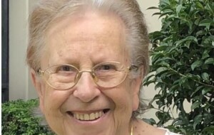 Obituary : Eve Thassim
