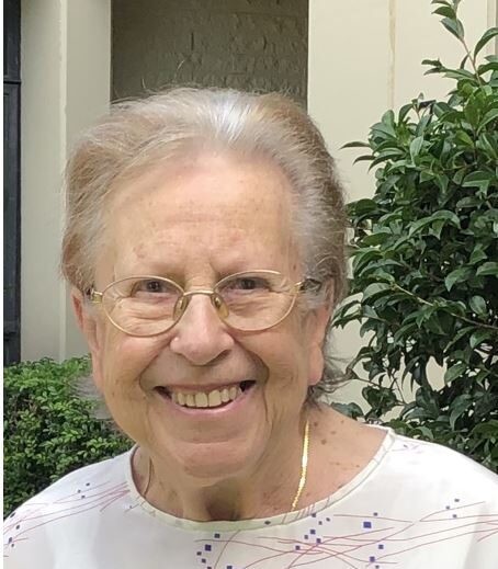 Eve Thassim