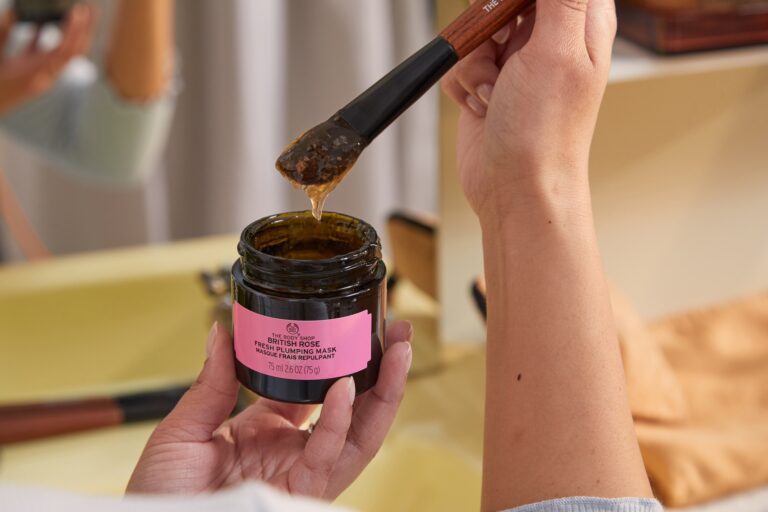 A right floral pampering! The Body Shop’s iconic British Rose Collection brings luxe to your home.