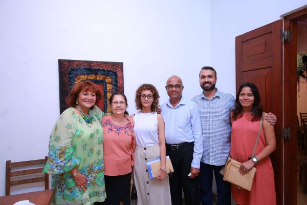 Cheryl Kapugeekiyana and husband Cgabdaba with son Kalana, daughter Thilini and daughter-in-law, Talitha.
