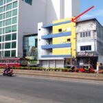 Commercial Building - Secured convenient location facing the Gall road about 100 meters from the Wellawatte junction (1)