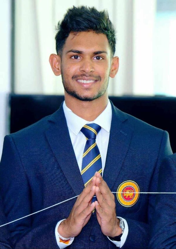 Sri Lanka pick strong contingent for T20 World Cup in the West Indies and America. Selectors adamant horses for courses was behind reasoning for selected squad. - By TREVINE RODRIGO IN MELBOURNE. (eLanka Sports Editor)