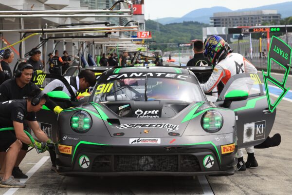 Eshan Pieris Brings Home a Triumphant Silver Class Win at Fanatec GT World Challenge Asia 2024!