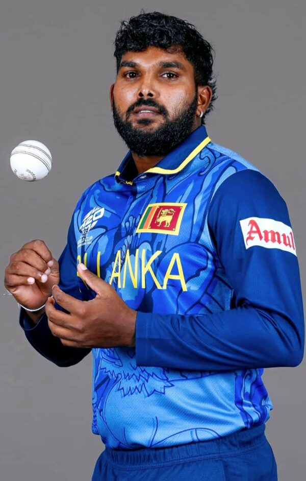 Sri Lanka handed the short straw in a bungled logistical program at T20 World Cup.  - BY TREVINE RODRIGO IN MELBOURNE.  (eLanka Sports Editor)
