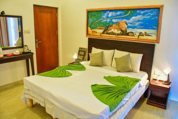 Negombo - Four Story Luxury Hotel For Sale (43)