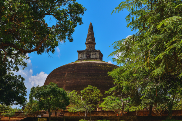 A TALE OF THREE CITIES – POLONNARUWA ANGKOR AND BAGAN – (LOWER MYANMAR).- By Bernard VanCuylenburg