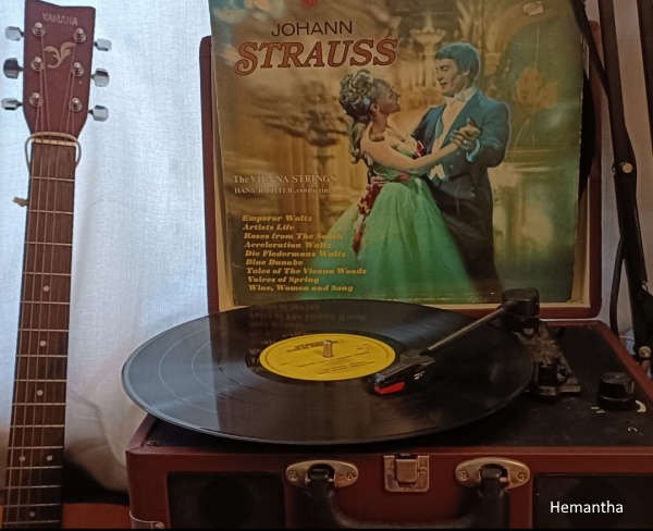 The marvels of captured sound – Edison’s phonograph (1)