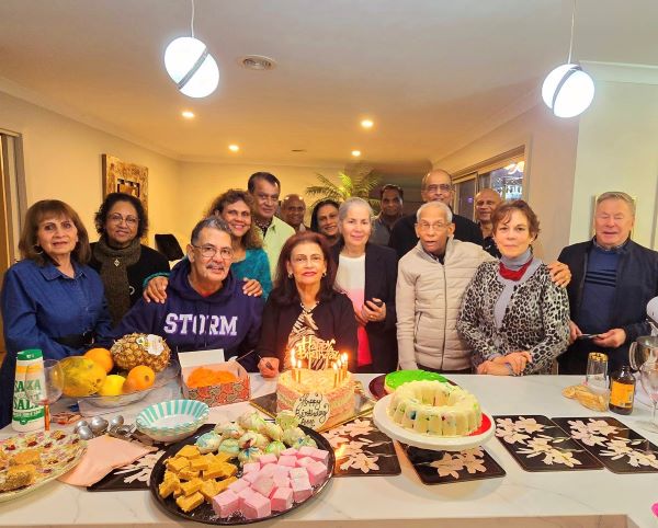 Annes Birthday Unplanned Fun at Bentleighs Thai Street Food Restaurant - By BY TREVINE RODRIGO1
