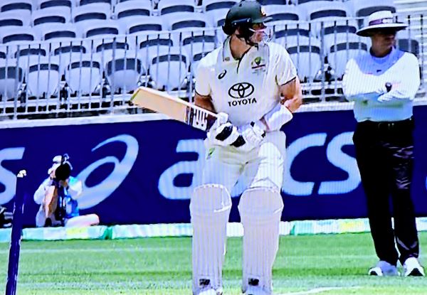 Rampant India run riot as Australia surrender without a fight. - BY TREVINE RODRIGO IN MELBOURNE.  (eLanka Sports Editor)