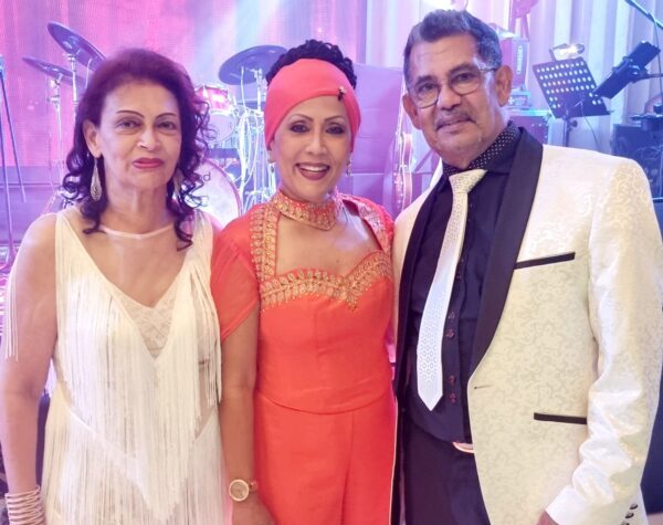 Corrine Almeida continues her reign as One of Sri Lanka's iconic performers at Holy Family Convent Bambalalitiya dinner dance in Melbourne.  - BY TREVINE RODRIGO IN MELBOURNE.