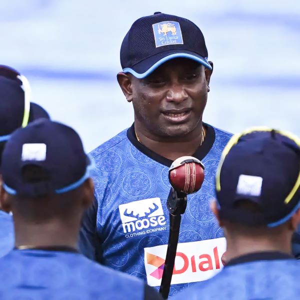 Flat footed Sri Lanka crumble in Port Elizabeth giving South Africa clean sweep