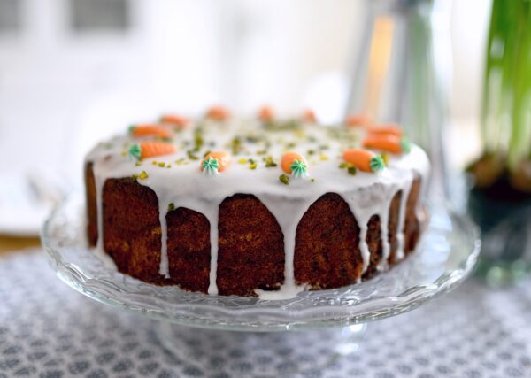 Love Cake-eLanka