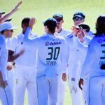 South Africa jump to number two with comprehensive thrashing of Sri Lanka. Humbled Lankans tumble from number three spot (1)