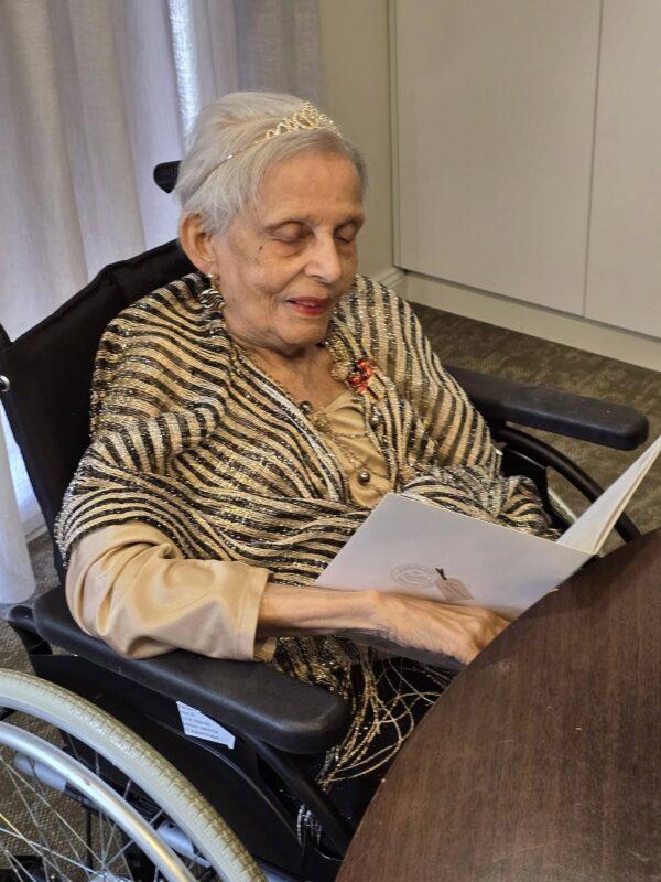 celebrate Carmen De Vos's 101st birthday.