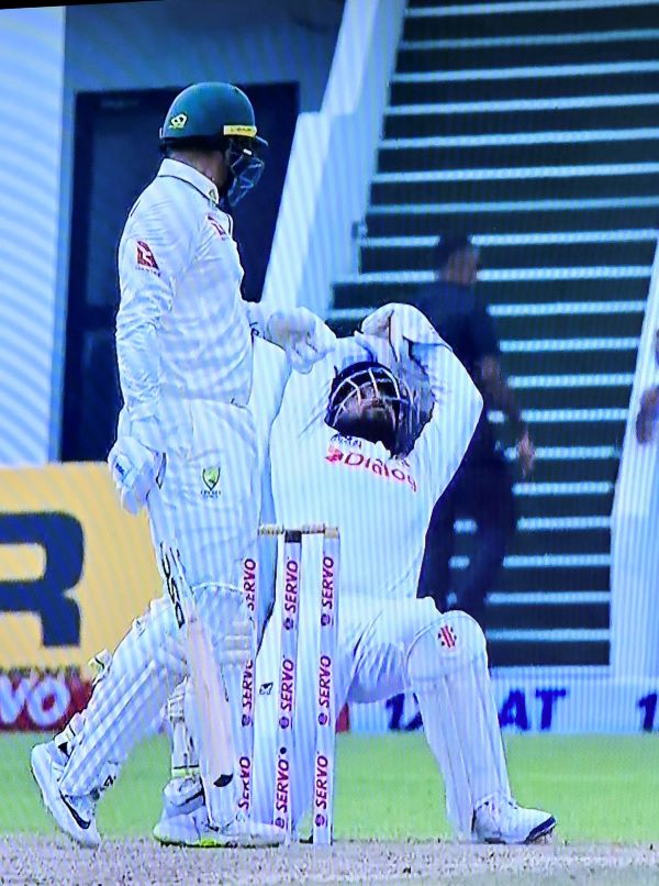 Butterfingered fielding let's Australia off the hook as Sri Lanka's grip on Galle loosens.